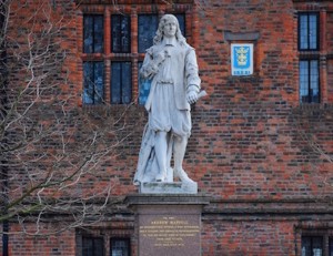 Statue of poet Andrew Marvell, Hull
